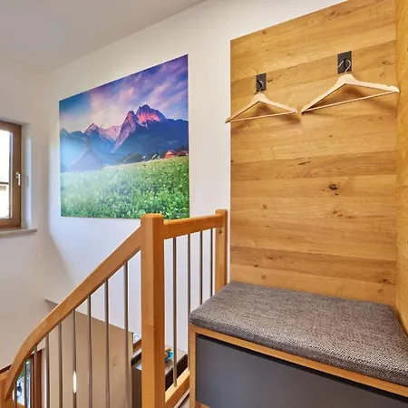 In Mit Grossem Balkon * Garmisch-Partenkirchen